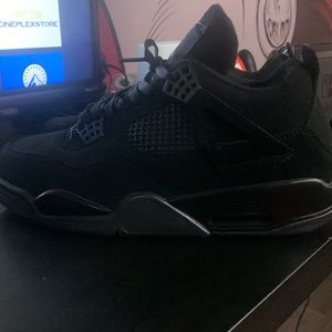 Jordan 4 black cats